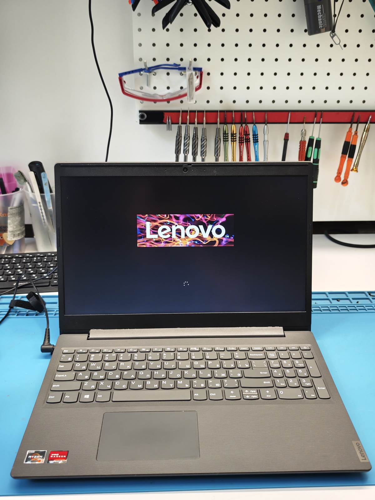 Sikorsky Lab | Замена матрицы на ноутбуке Lenovo V155-15AP